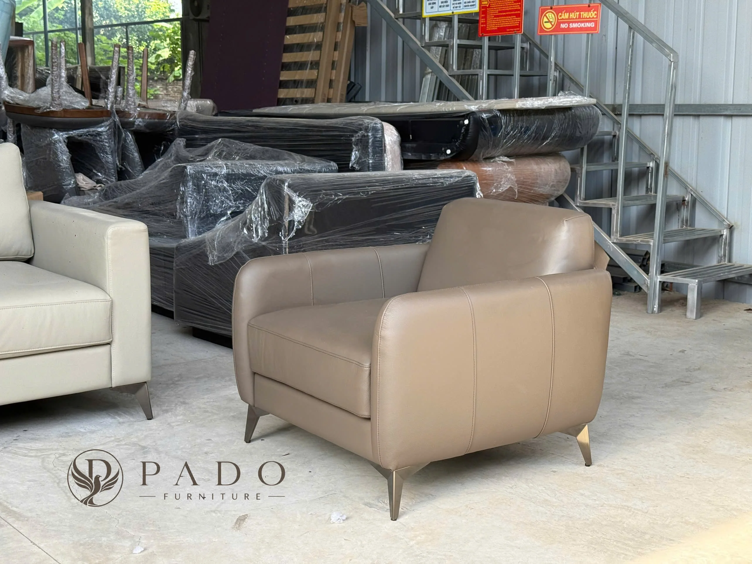 Bộ sofa da tone kem – nâu taupe - ảnh sản phẩm