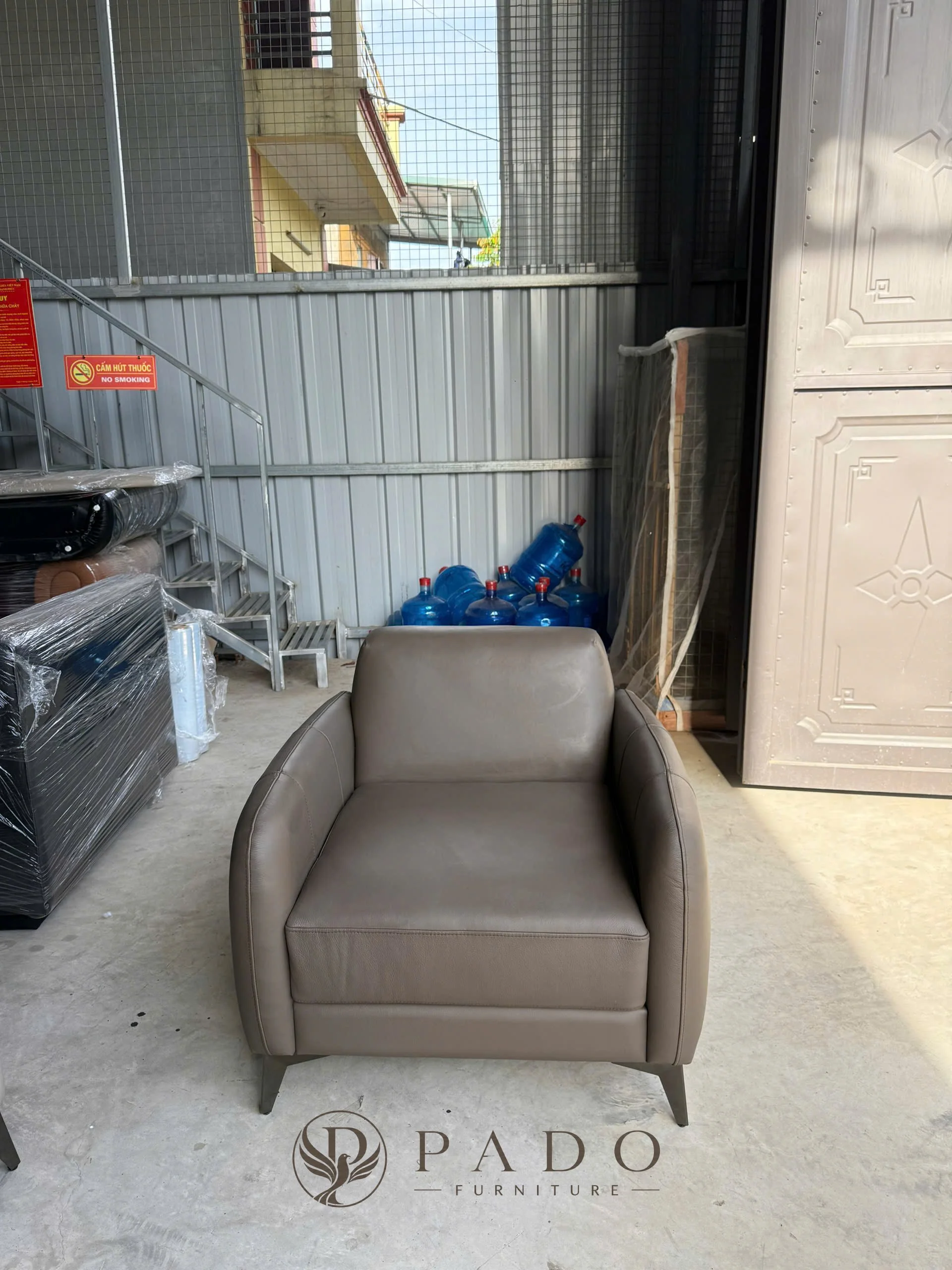 Bộ sofa da tone kem – nâu taupe - ảnh sản phẩm